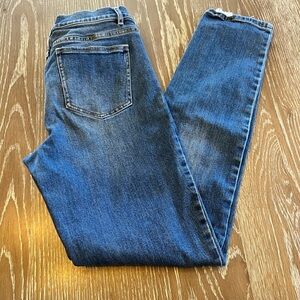 Women’s Size 6 J. McGlaughlin skinny jeans